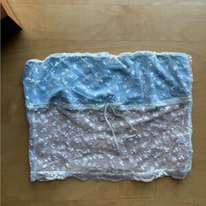 Elegant Blue and White Lace Tube Top